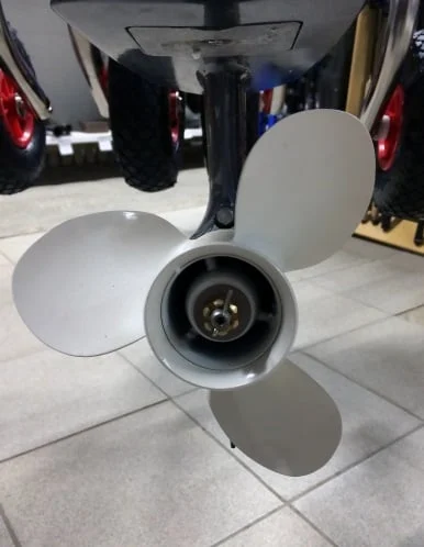 купить Лодка ПВХ POLAR BIRD PB-360M-nd Merlin (Кречет) + 2х-тактный лодочный мотор SEA PRO OTH 9.9S в Москве - фото 