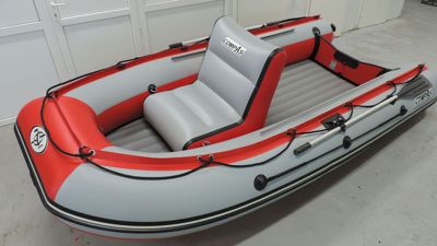 купить Лодка ПВХ COMPAS 380S + 2х-тактный лодочный мотор HDX T 30 FWS в Москве - фото 